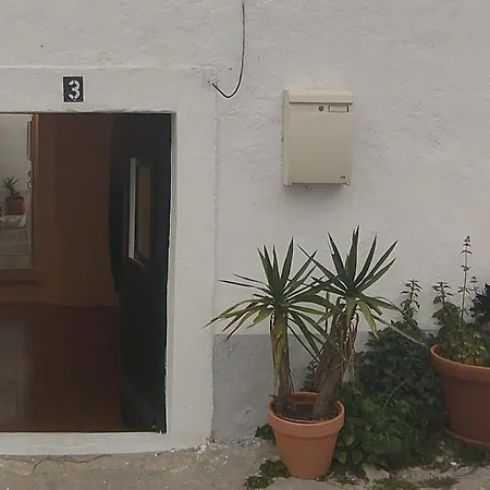 Historic Apartment *